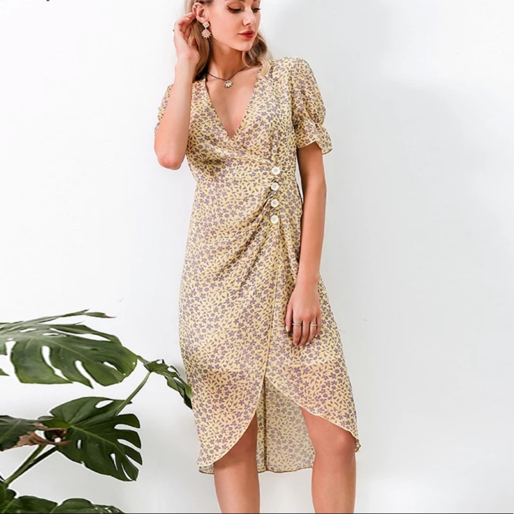 Yellow Midi dress - Picture 3 of 8